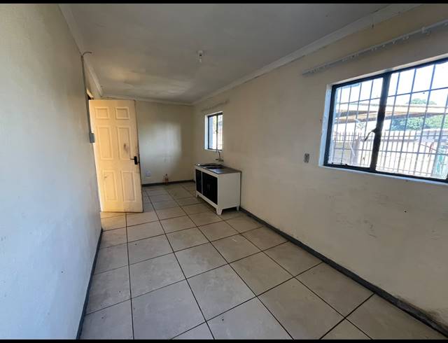 3 BEDROOM HOUSE TO LET IN BRAKPAN NORTH